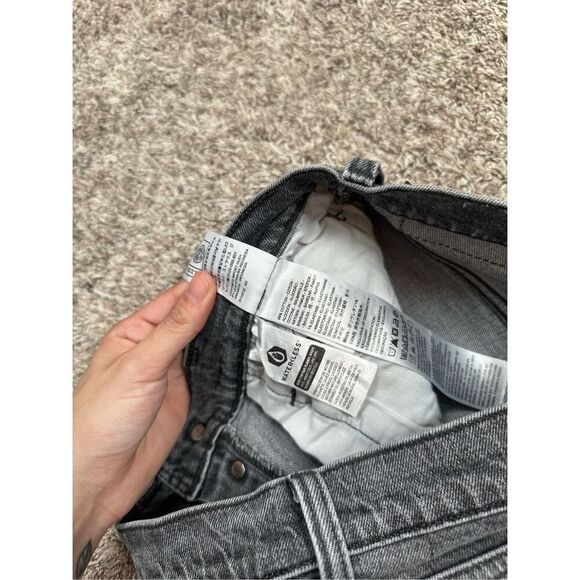 Levi’s 501® Original Fit High Rise Women’s 26 Jean Short Gray Wash Denim Cut Off - Picture 6 of 11